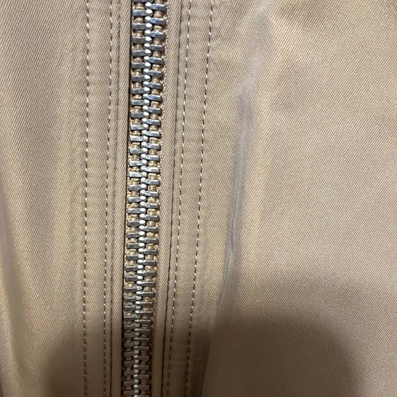 NWT-Burberry bomber coat-size 4 - Picture 7 of 7